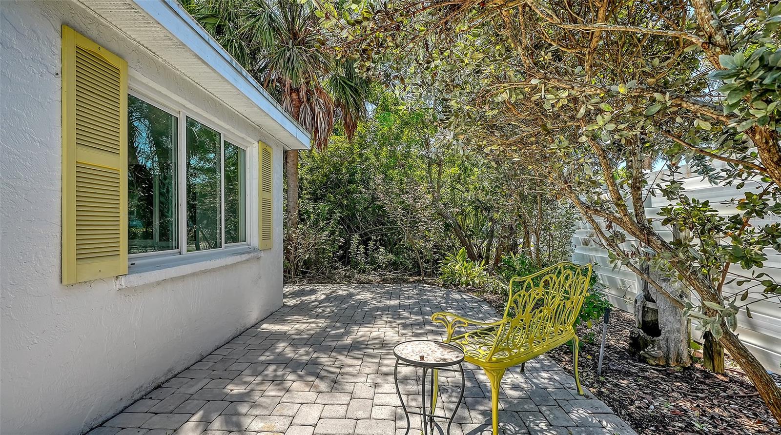 554 SPANISH DR S, LONGBOAT KEY, FL — photo 40