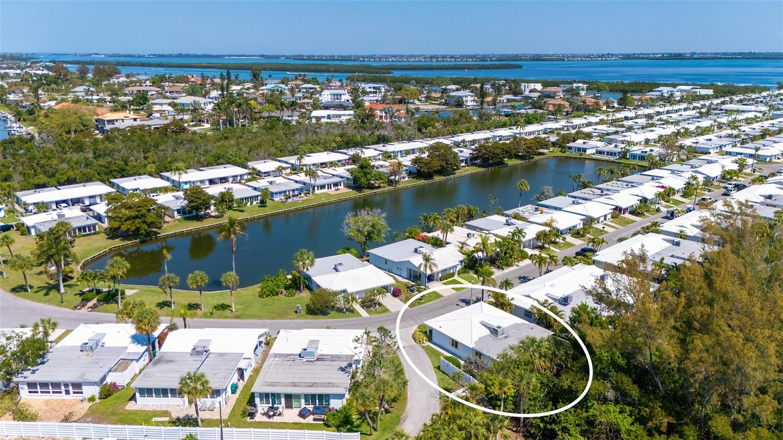 554 SPANISH DR S, LONGBOAT KEY, FL — photo 43