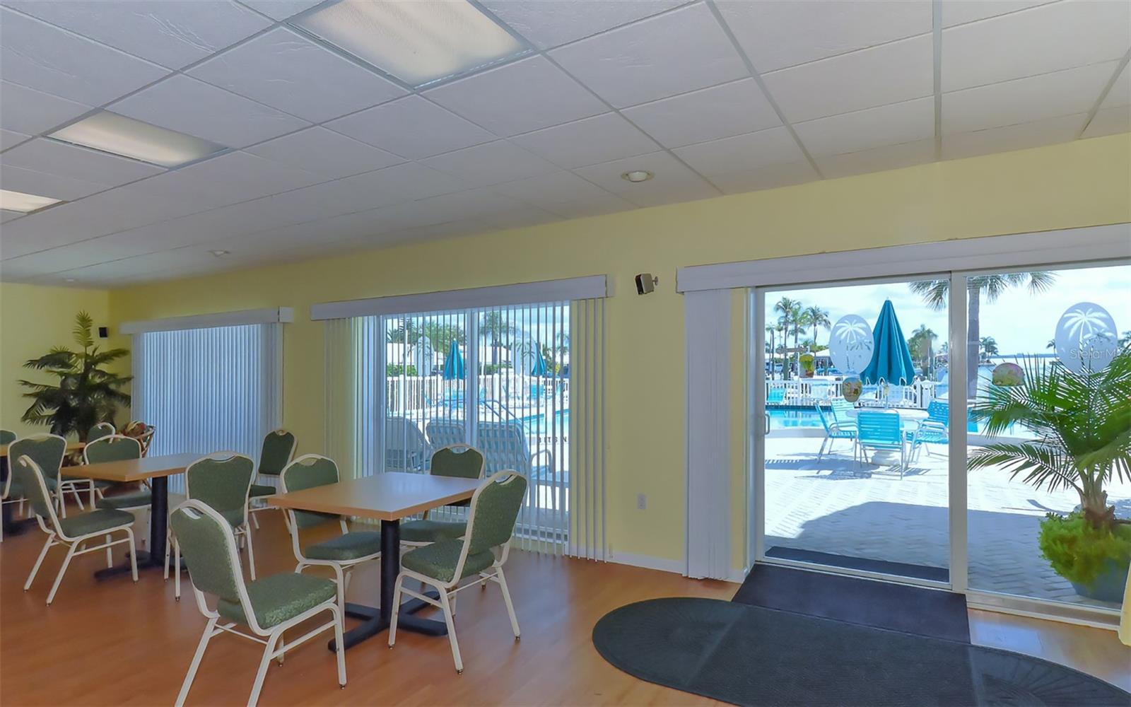 554 SPANISH DR S, LONGBOAT KEY, FL — photo 51