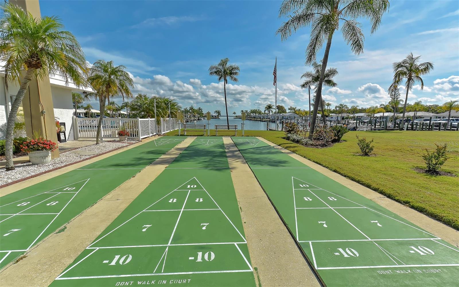 554 SPANISH DR S, LONGBOAT KEY, FL — photo 55