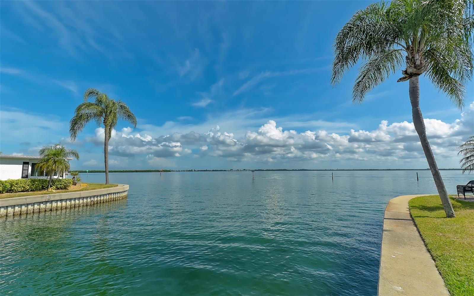 554 SPANISH DR S, LONGBOAT KEY, FL — photo 66