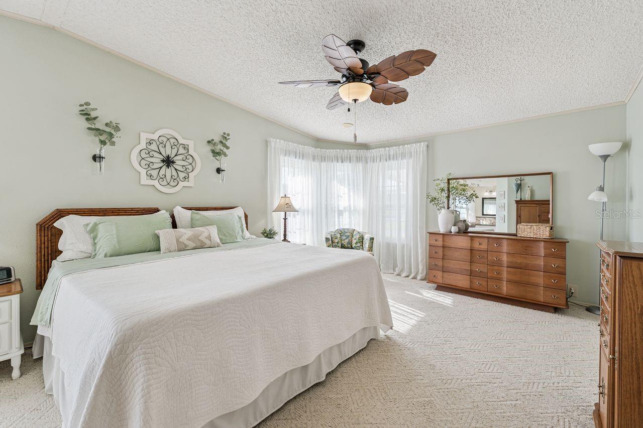 6643 WESTCHESTER DR NE, WINTER HAVEN, FL — photo 18