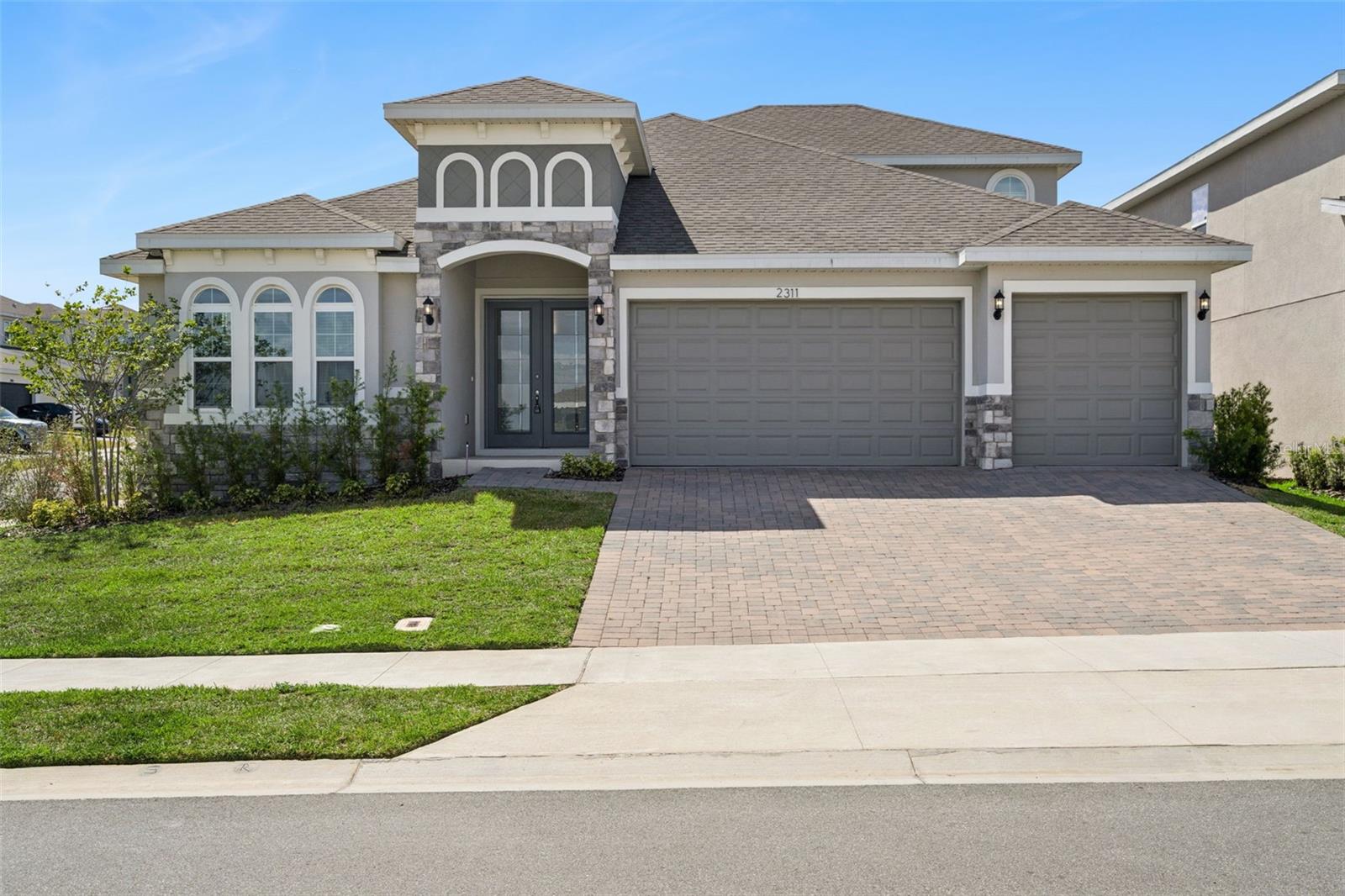 2311 JUNIPER BERRY DR, MINNEOLA, FL