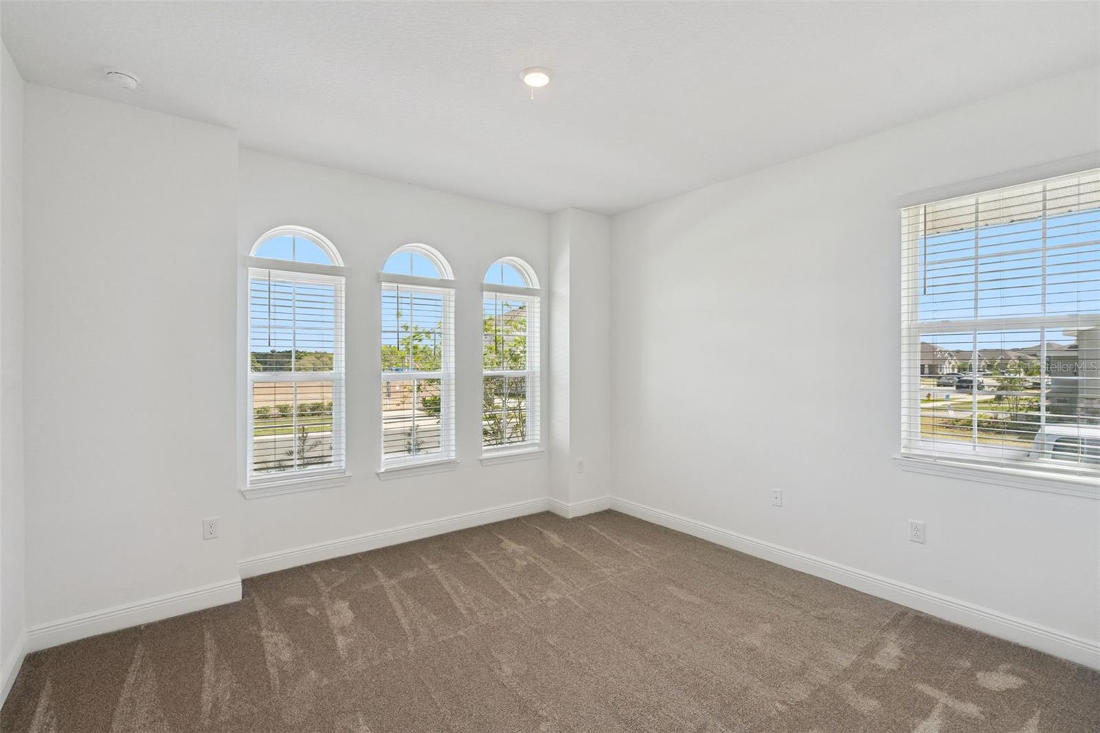 2311 JUNIPER BERRY DR, MINNEOLA, FL — photo 30