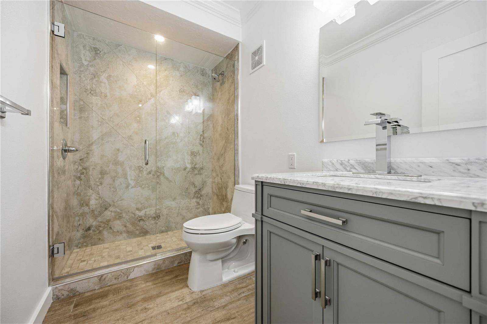 769 JOHN RINGLING BLVD #2, SARASOTA, FL — photo 38