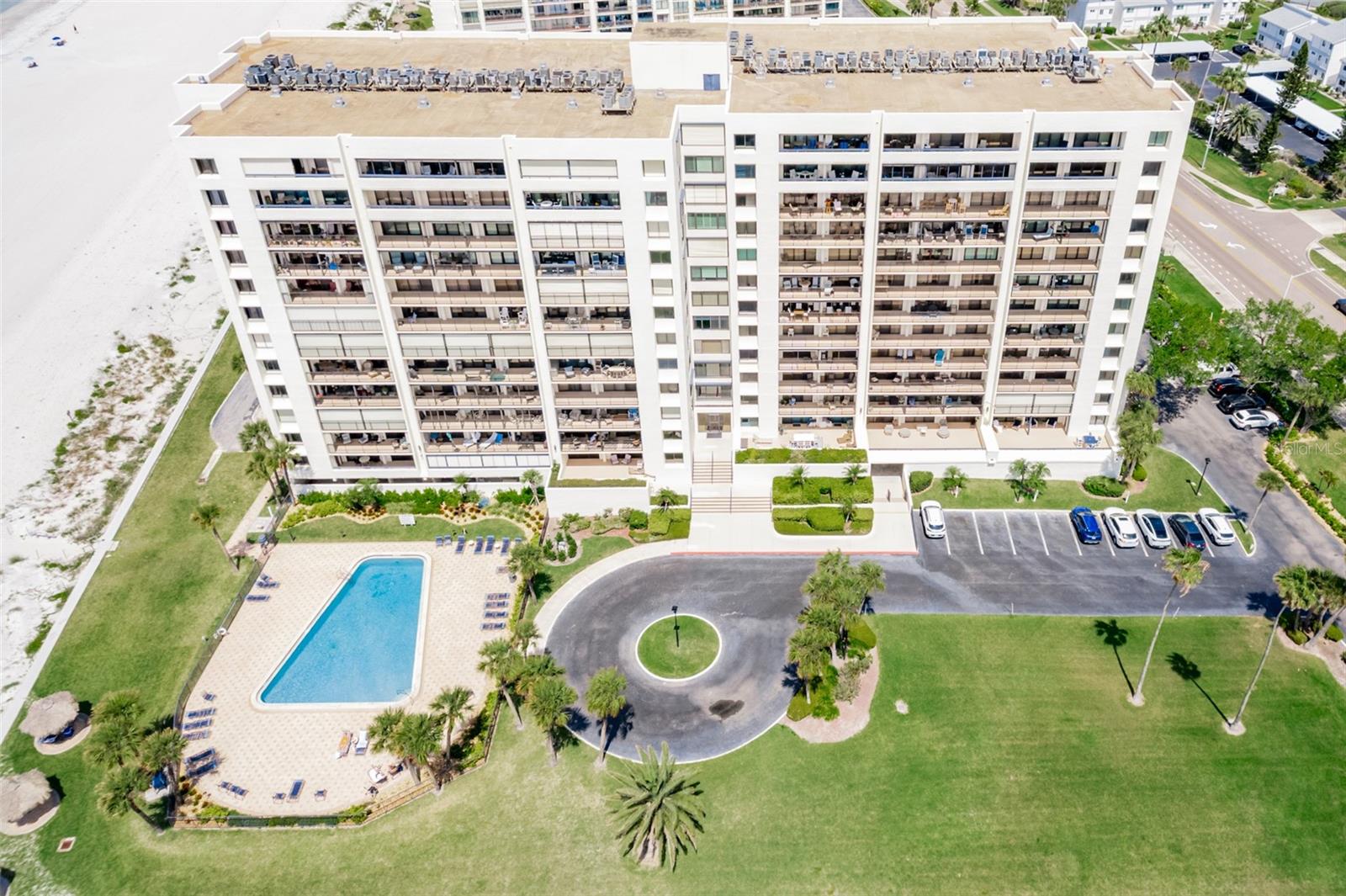 1460 GULF BLVD #1205, CLEARWATER BEACH, FL — photo 4
