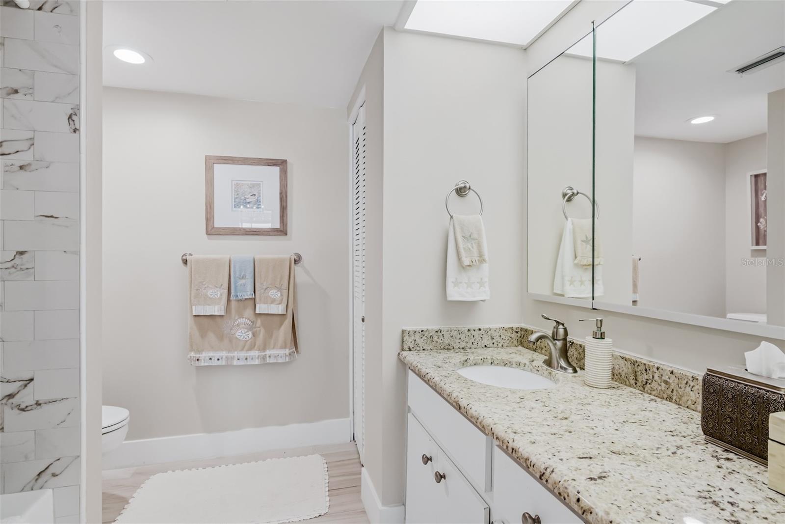 1460 GULF BLVD #1205, CLEARWATER BEACH, FL — photo 27