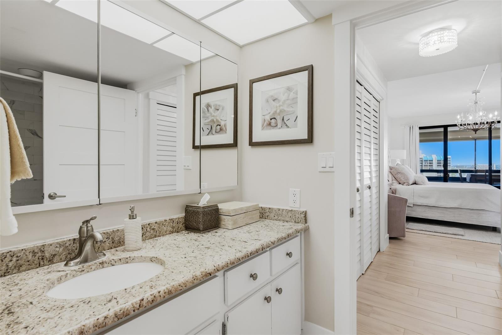 1460 GULF BLVD #1205, CLEARWATER BEACH, FL — photo 29
