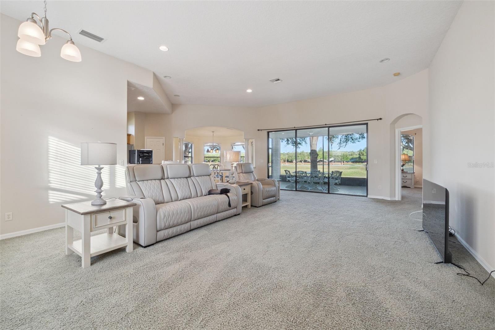 3292 SEVEN SEAS DR, TAVARES, FL — photo 9