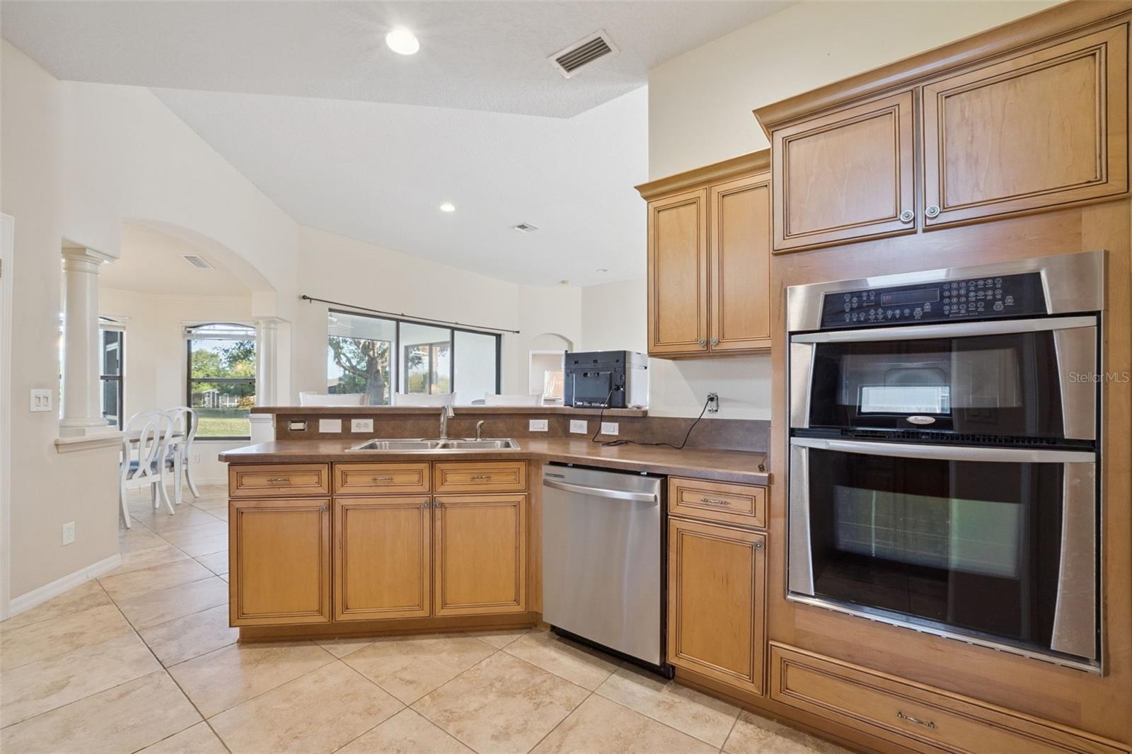 3292 SEVEN SEAS DR, TAVARES, FL — photo 17
