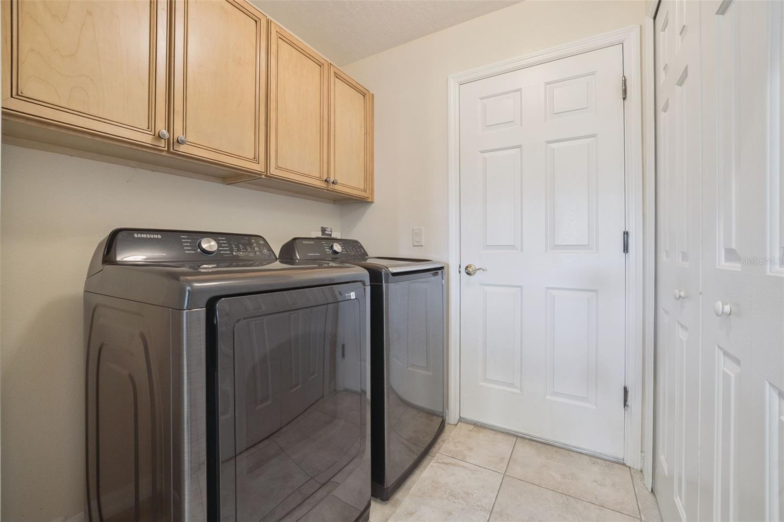 3292 SEVEN SEAS DR, TAVARES, FL — photo 37