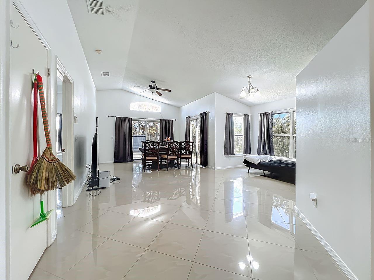 1264 TIMBERBEND CIR, ORLANDO, FL — photo 9
