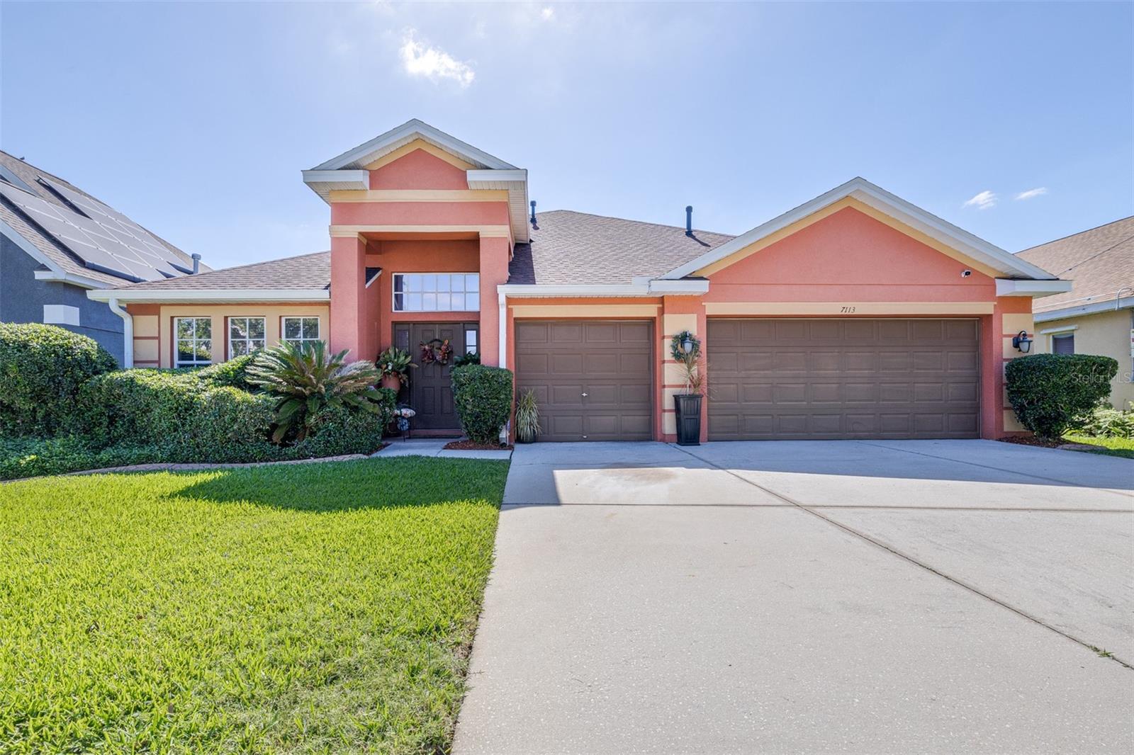 7113 CROMWELL PARK LN, APOLLO BEACH, FL