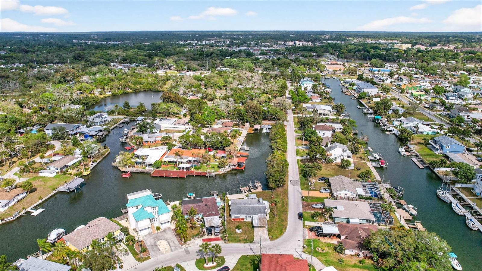 6645 HARBOR DR, HUDSON, FL — photo 46