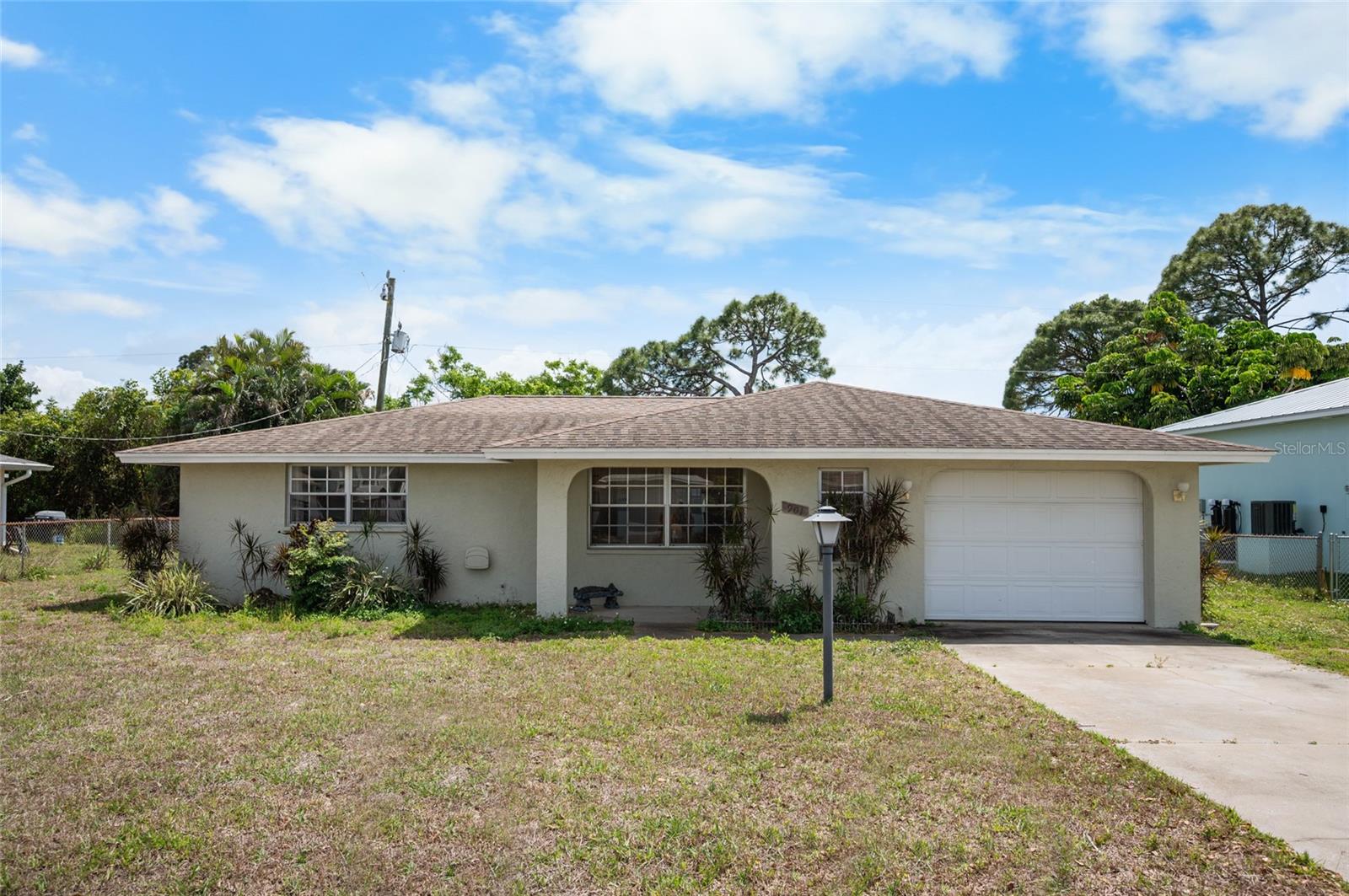 901 PONDEROSA RD, VENICE, FL