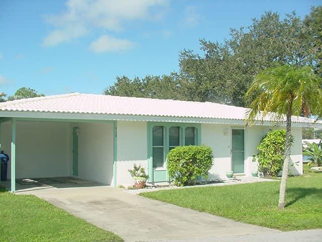 519 CIRCLEWOOD DR #519, VENICE, FL