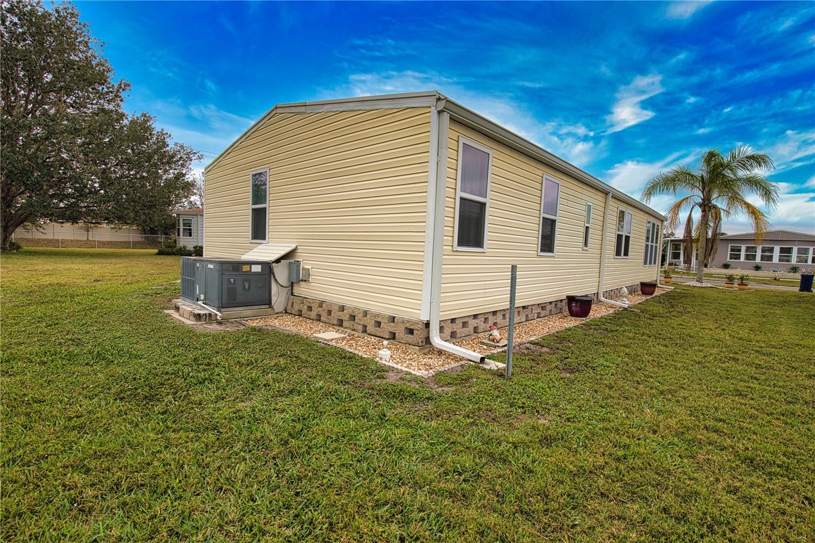 618 IGLESIA DR, NORTH PORT, FL — photo 34