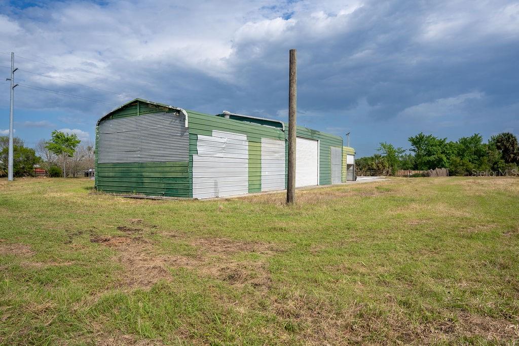 6029 US HIGHWAY 17, DE LEON SPRINGS, FL — photo 14