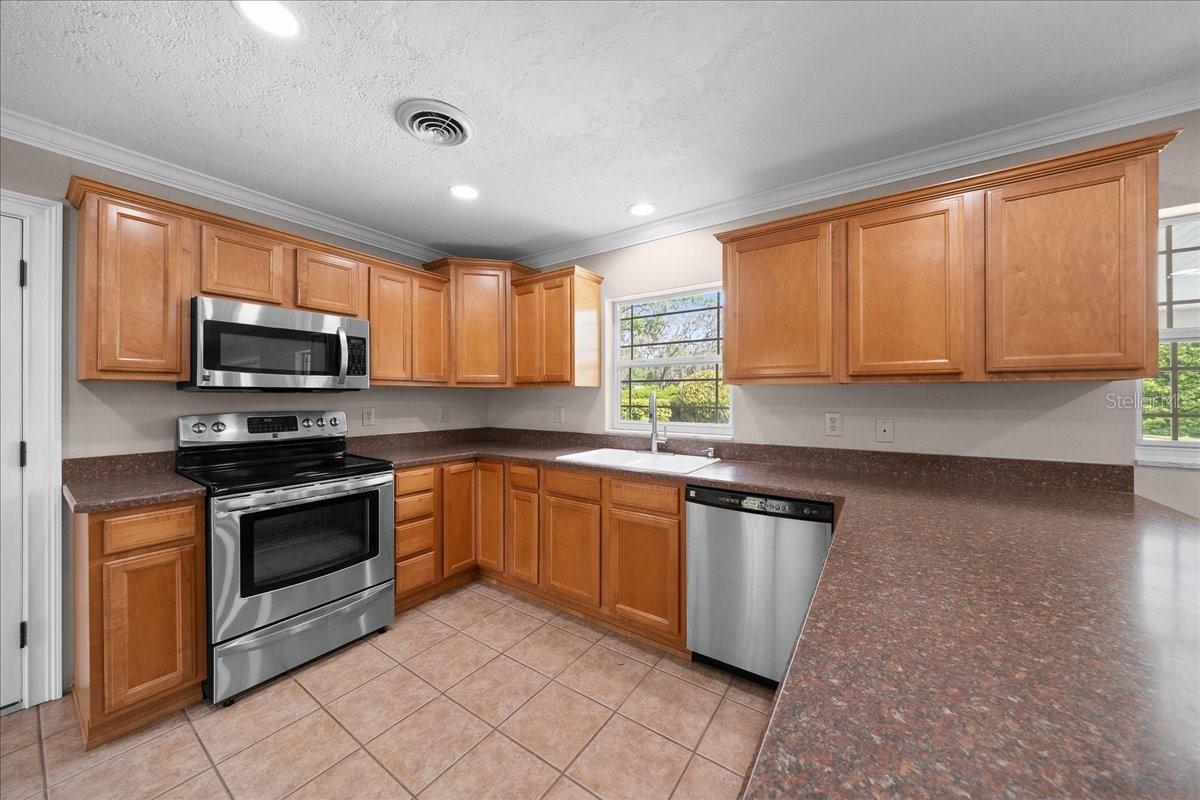 2009 SE 15TH LN, OCALA, FL — photo 8