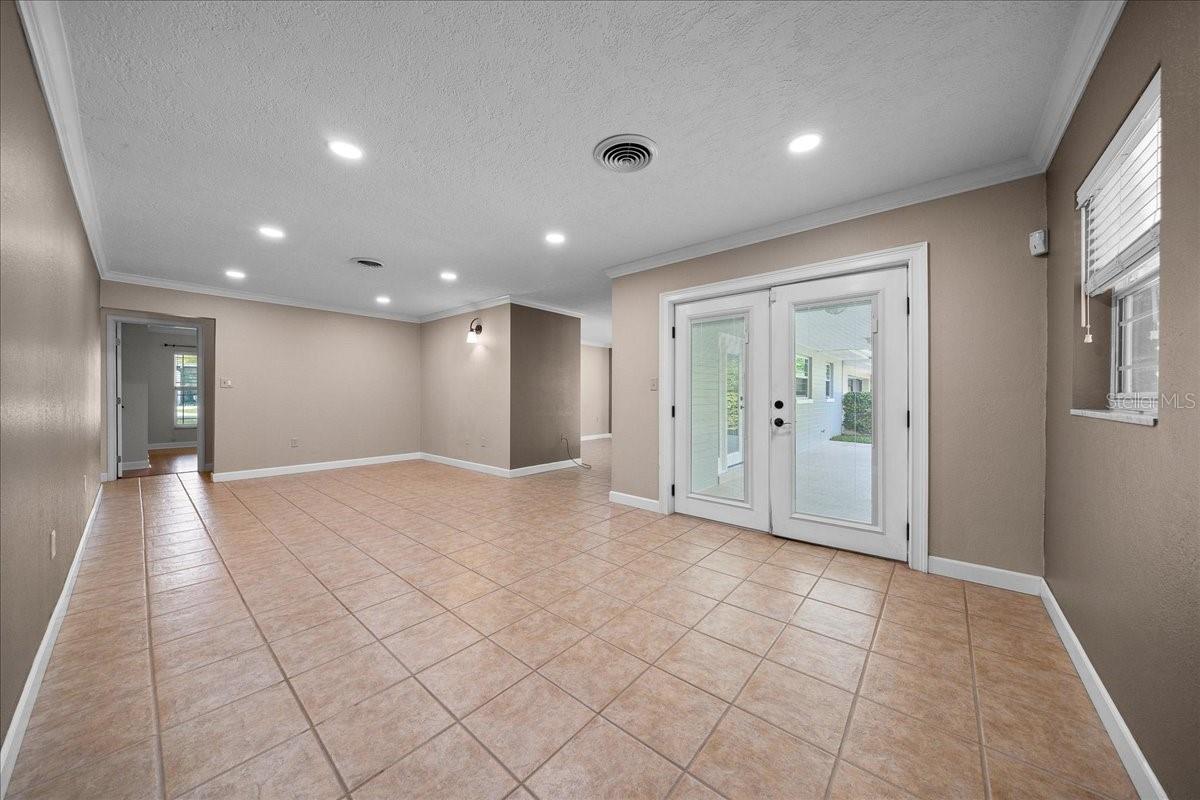 2009 SE 15TH LN, OCALA, FL — photo 36