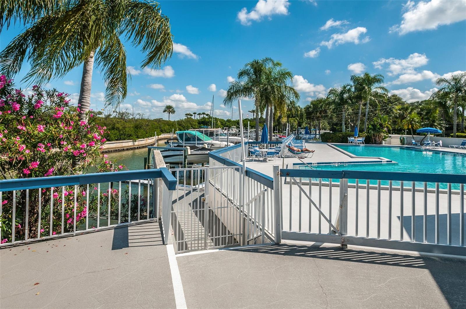 11351 SHIPWATCH LN #1841, LARGO, FL — photo 64