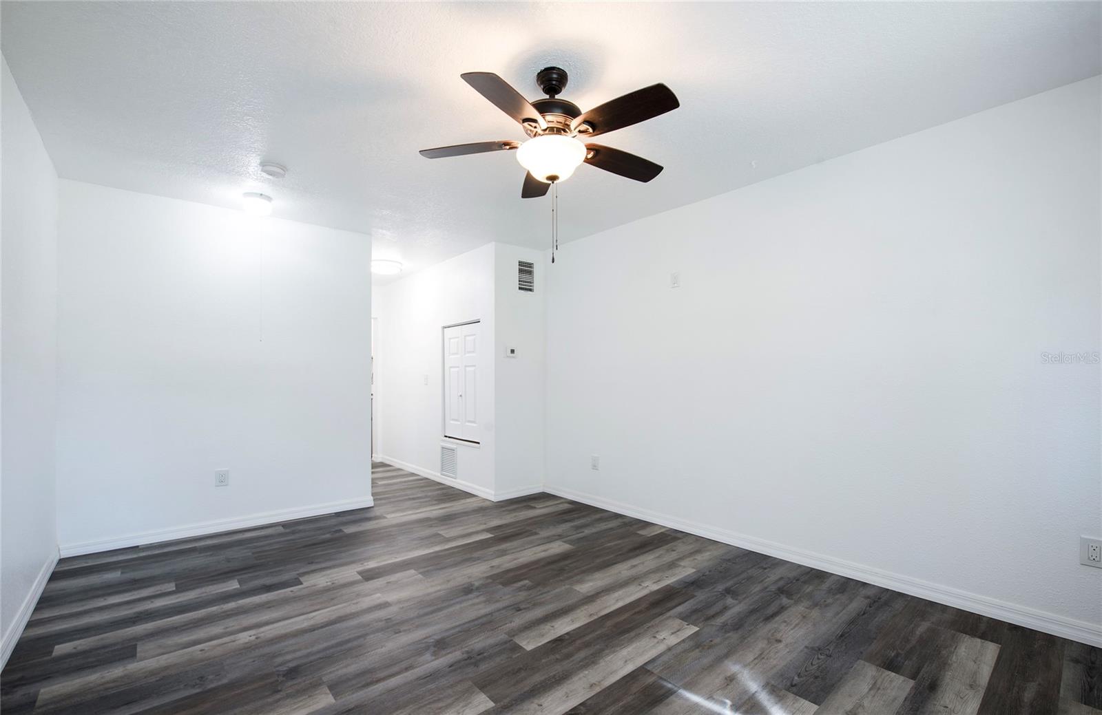 717 E GULF BLVD #1, INDIAN ROCKS BEACH, FL — photo 31