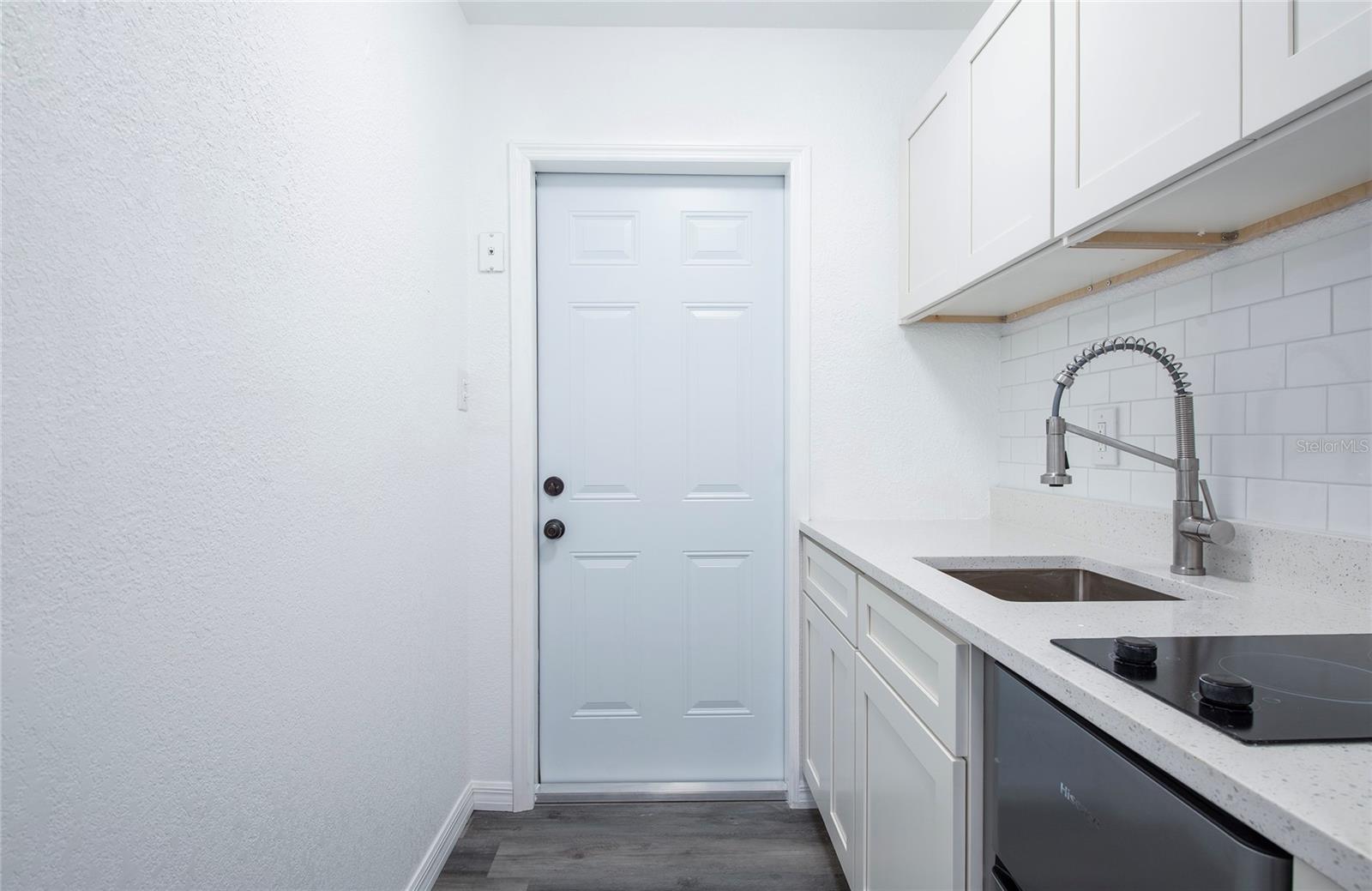 717 E GULF BLVD #1, INDIAN ROCKS BEACH, FL — photo 33