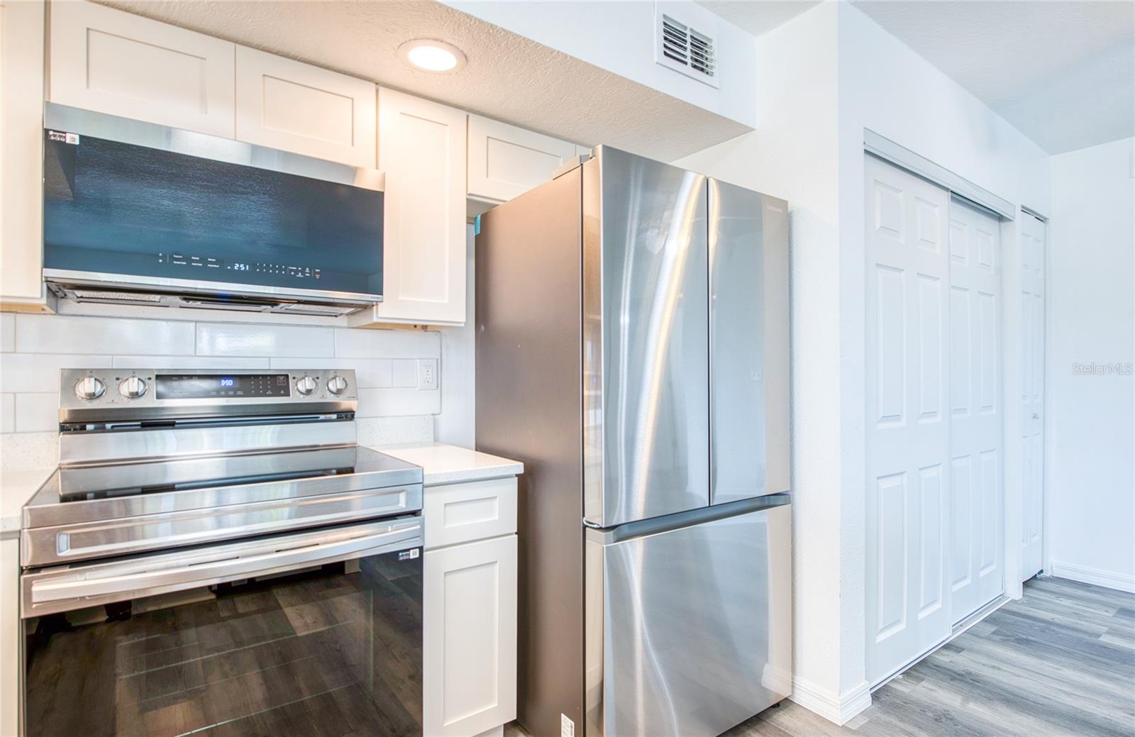 717 E GULF BLVD #1, INDIAN ROCKS BEACH, FL — photo 59