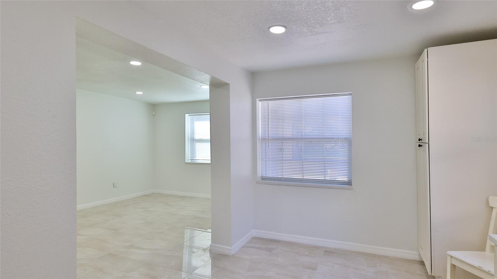 326 HOBART AVE, DAYTONA BEACH, FL — photo 9