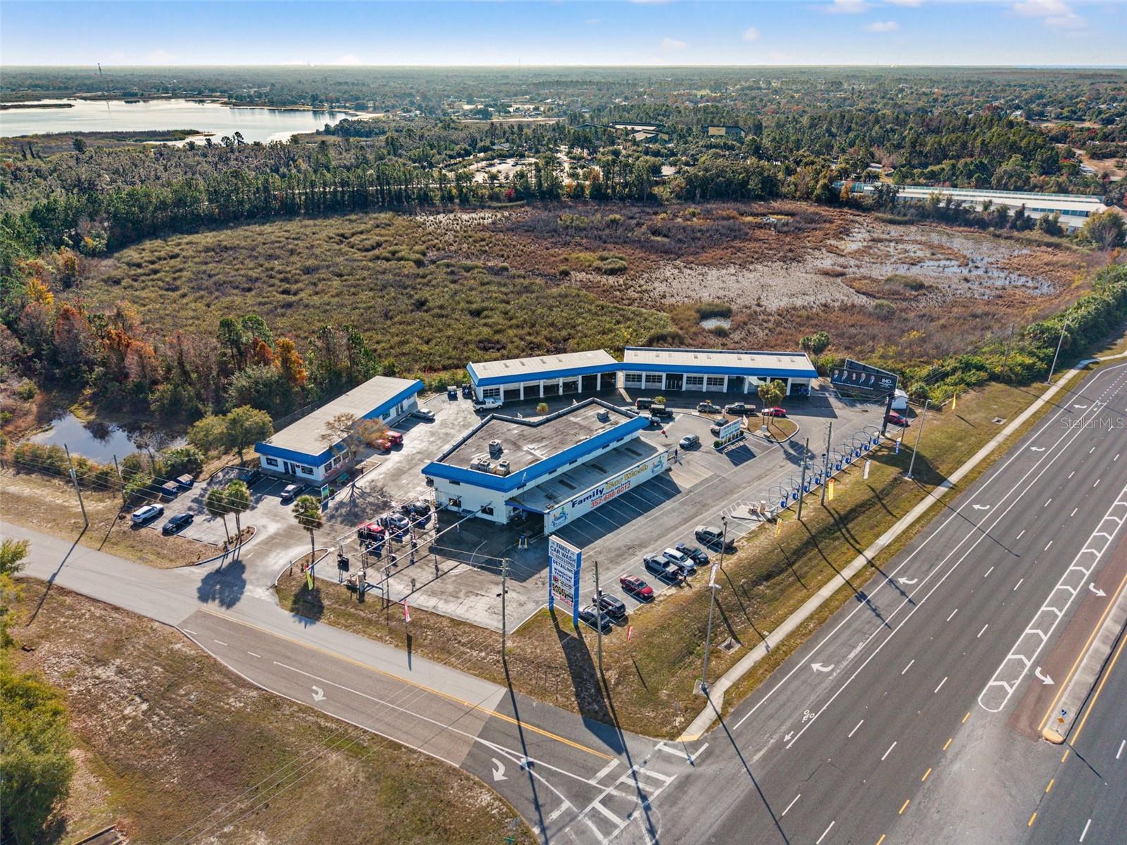 1108 COMMERCIAL WAY, SPRING HILL, FL — photo 2