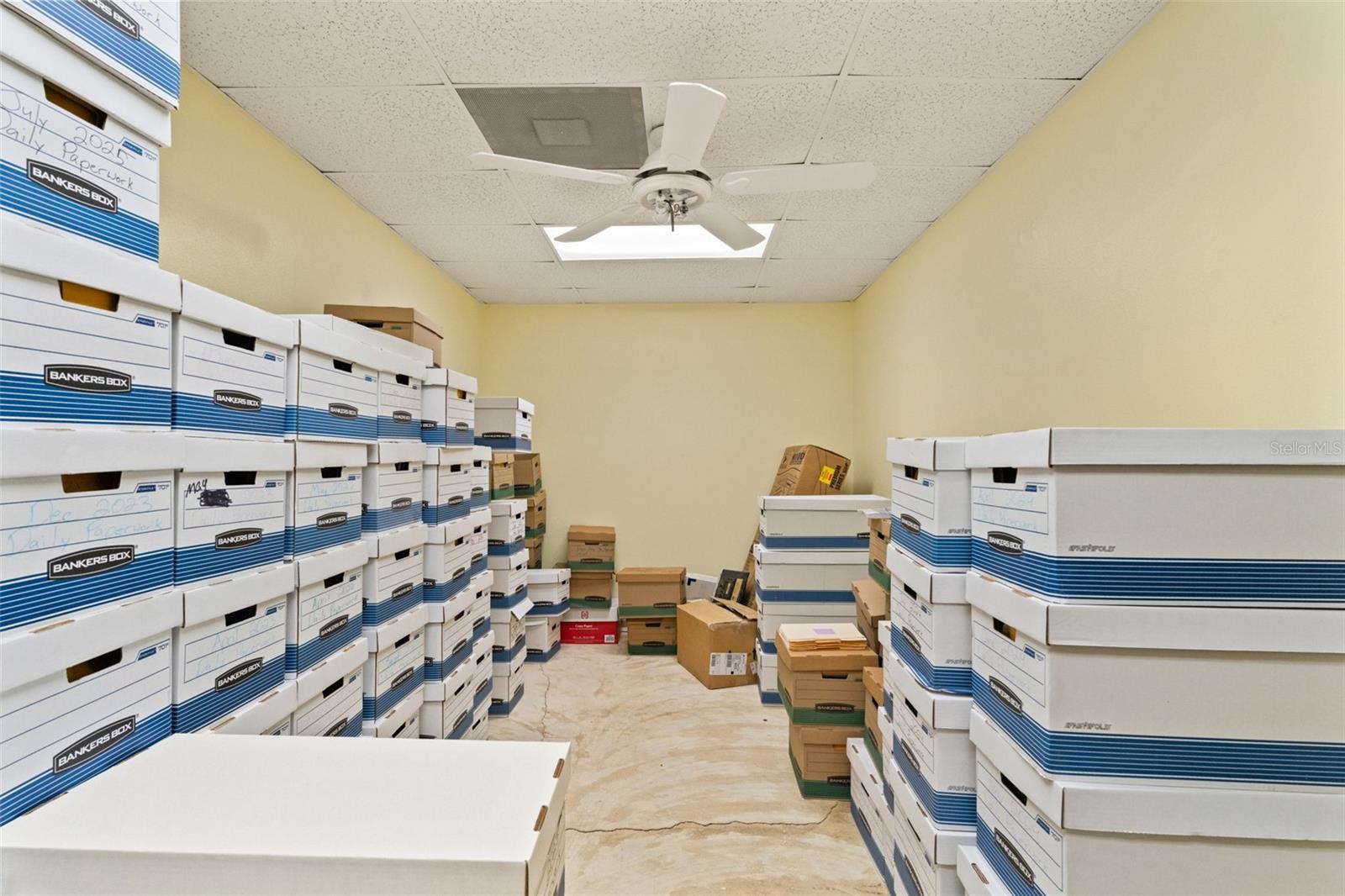 1108 COMMERCIAL WAY, SPRING HILL, FL — photo 10