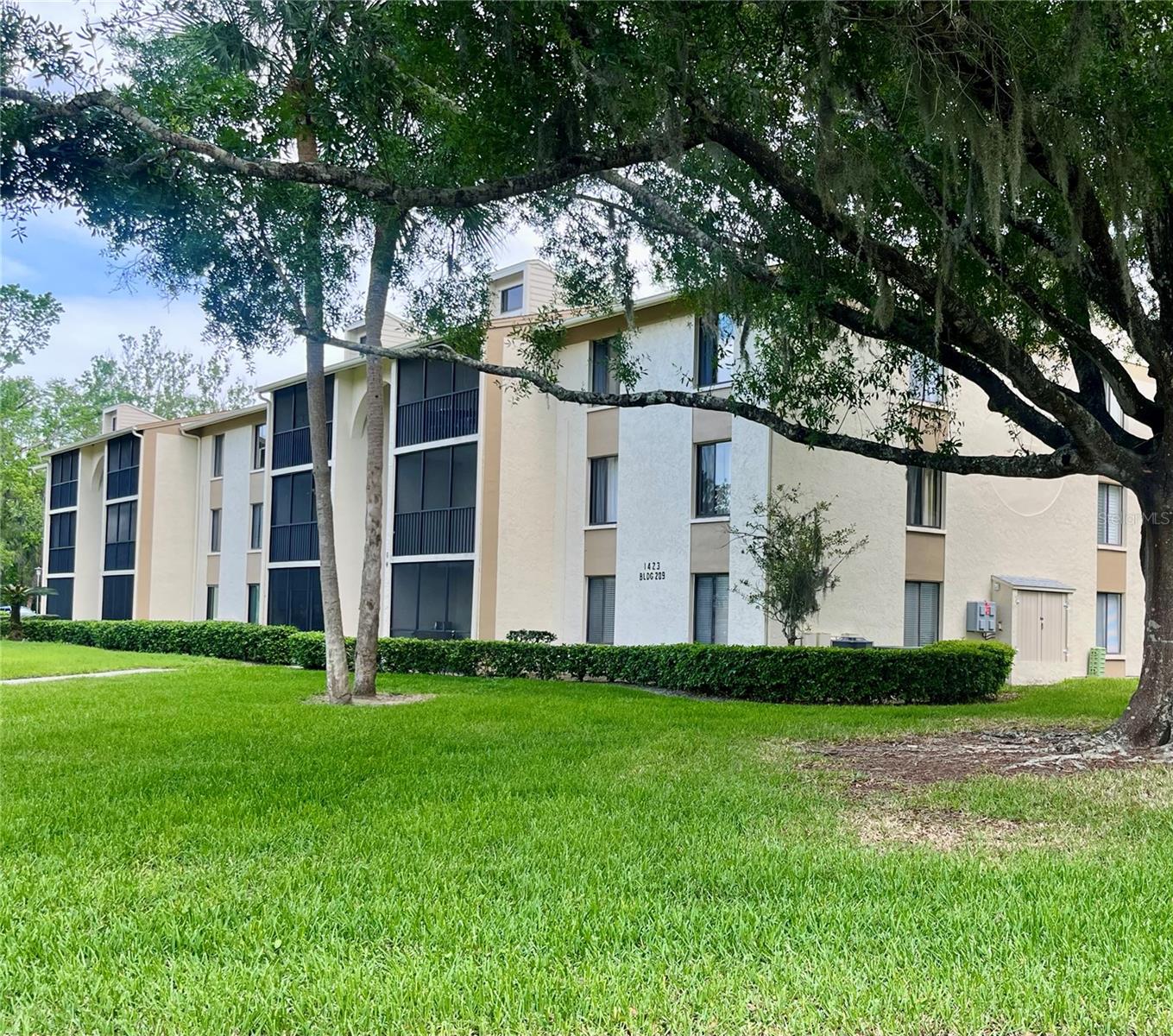 1423 PINE GLEN LN #H2, TARPON SPRINGS, FL