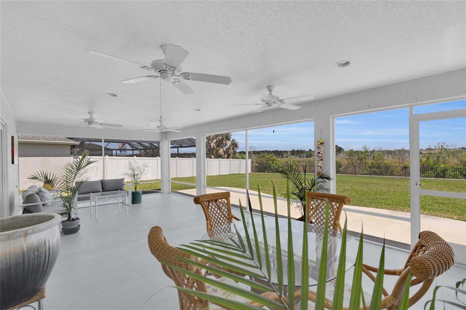 5495 HAWKINS DR, THE VILLAGES, FL — photo 31