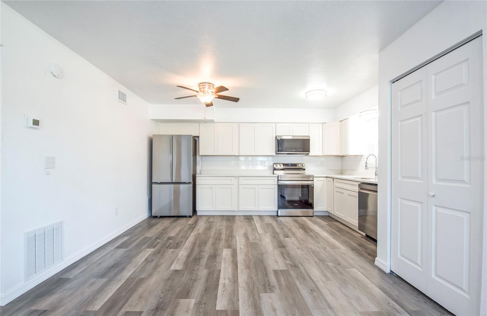 717 E GULF BLVD #3, INDIAN ROCKS BEACH, FL — photo 9