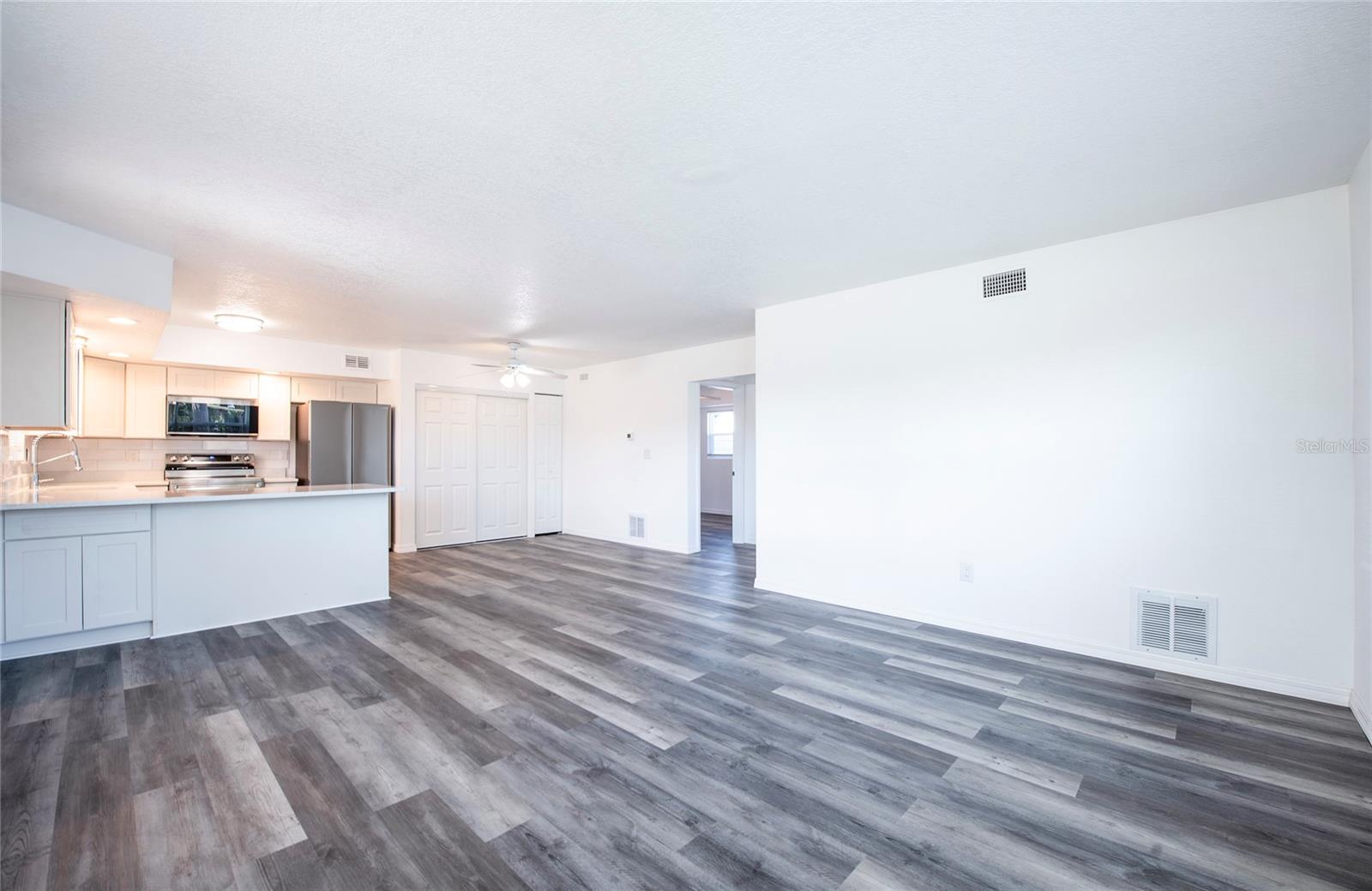 717 E GULF BLVD #3, INDIAN ROCKS BEACH, FL — photo 41