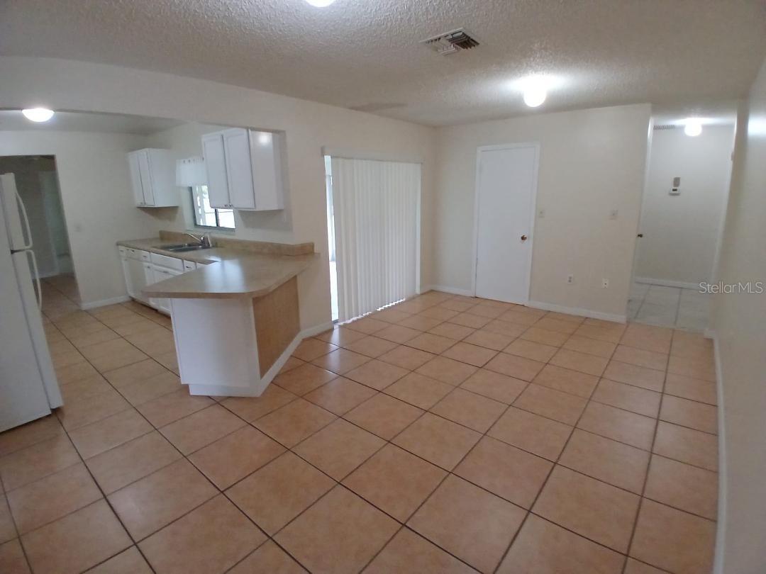 632 MIDIRON DR, POINCIANA, FL — photo 7