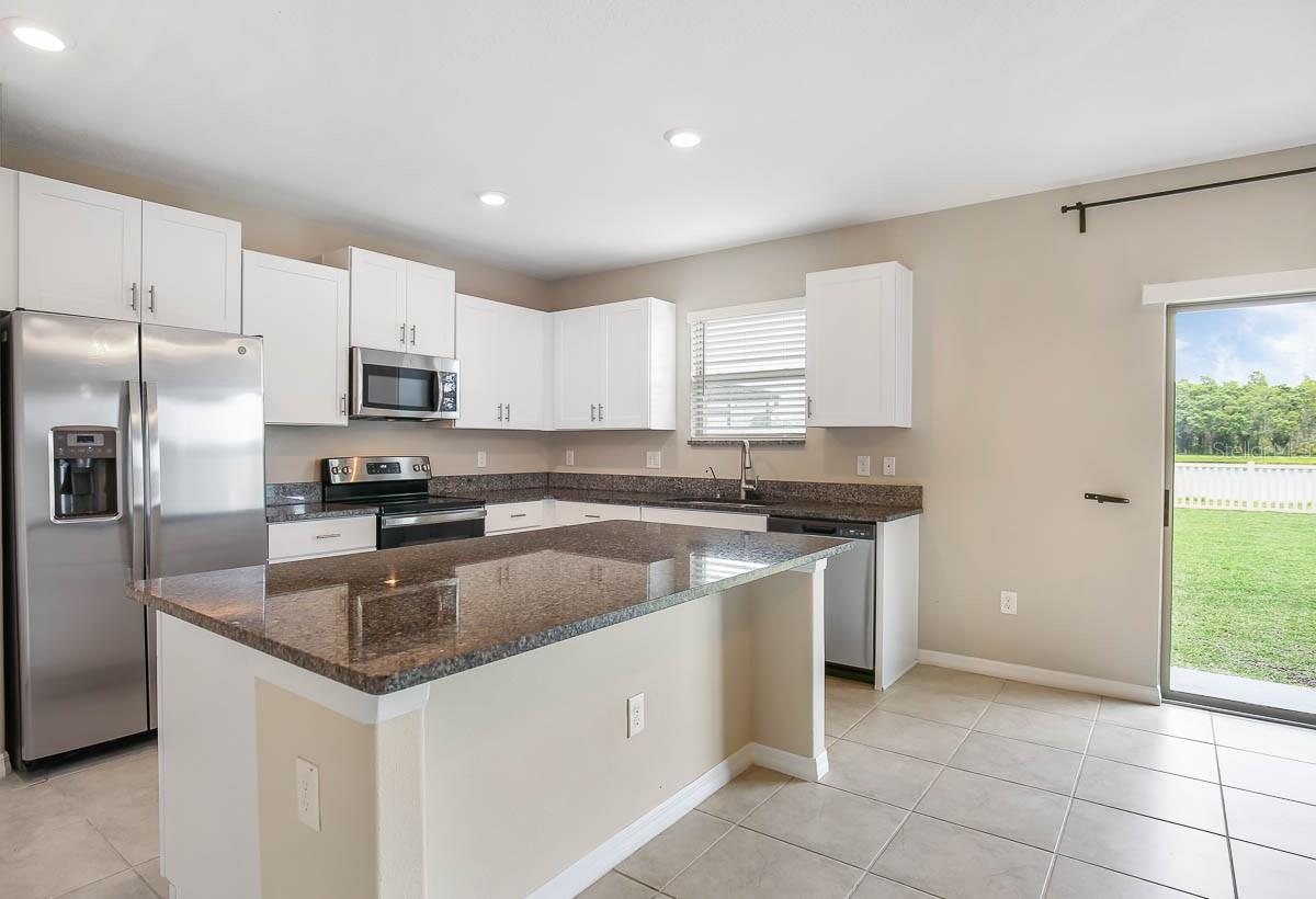 7322 KING CREEK DR, SUN CITY CENTER, FL — photo 5