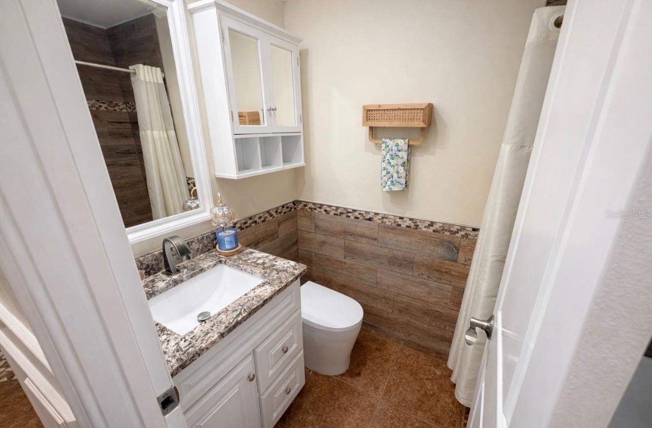 7051 LEXINGTON CIR, BROOKSVILLE, FL — photo 29