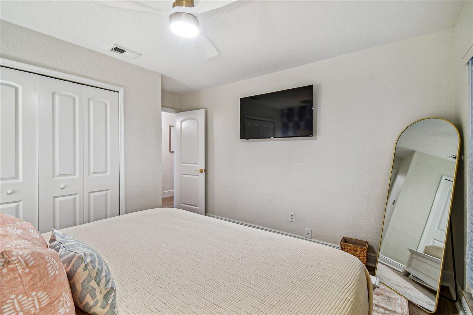 10503 NILE CT, TAMPA, FL — photo 23
