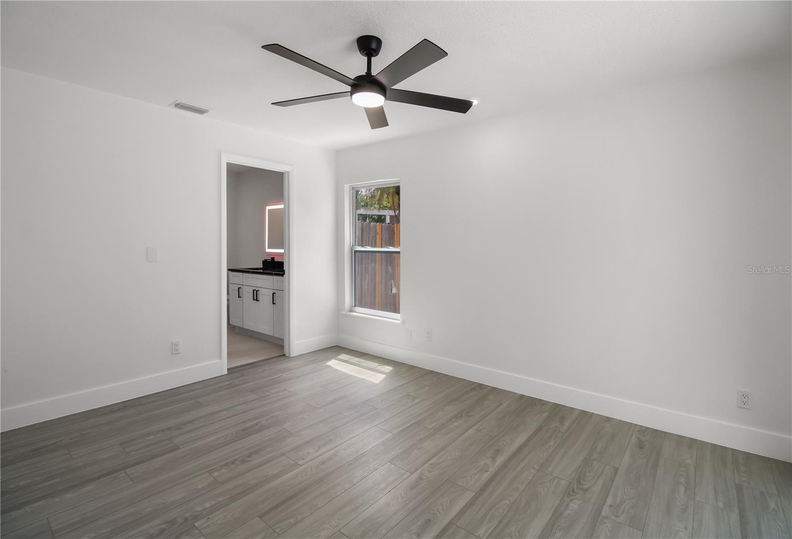 11492 93RD ST, LARGO, FL — photo 8