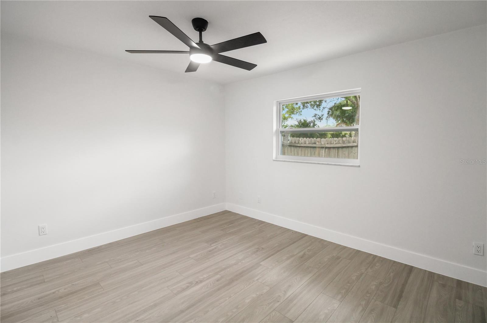 11492 93RD ST, LARGO, FL — photo 24