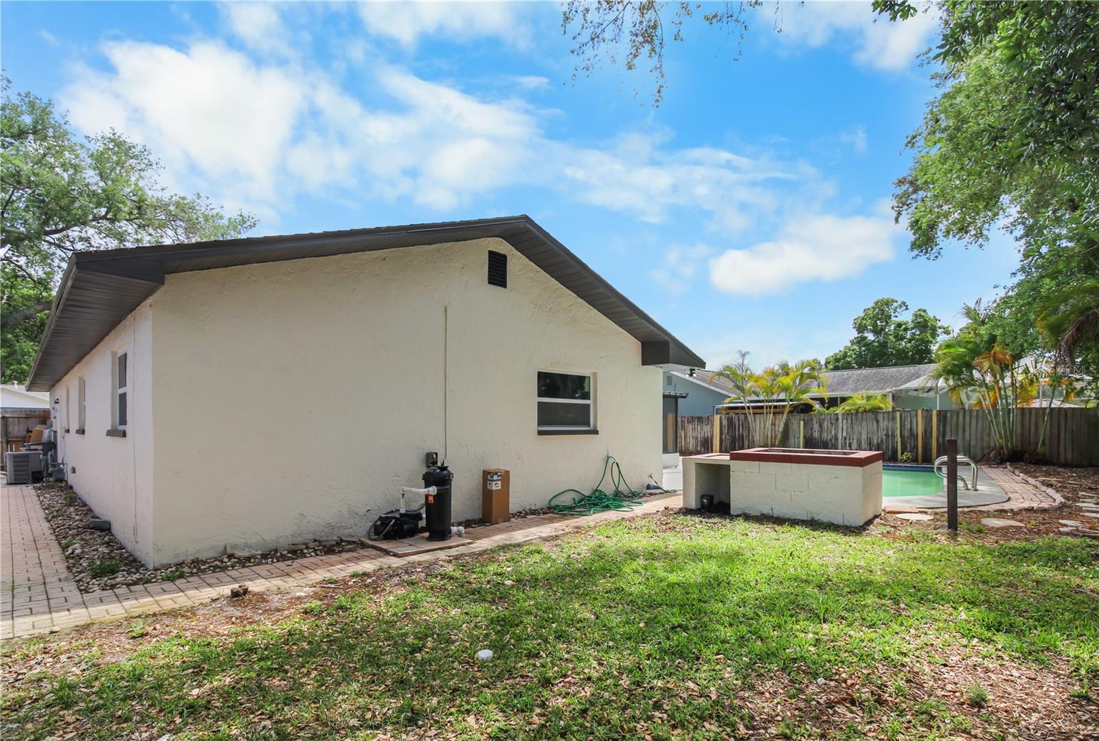 11492 93RD ST, LARGO, FL — photo 34