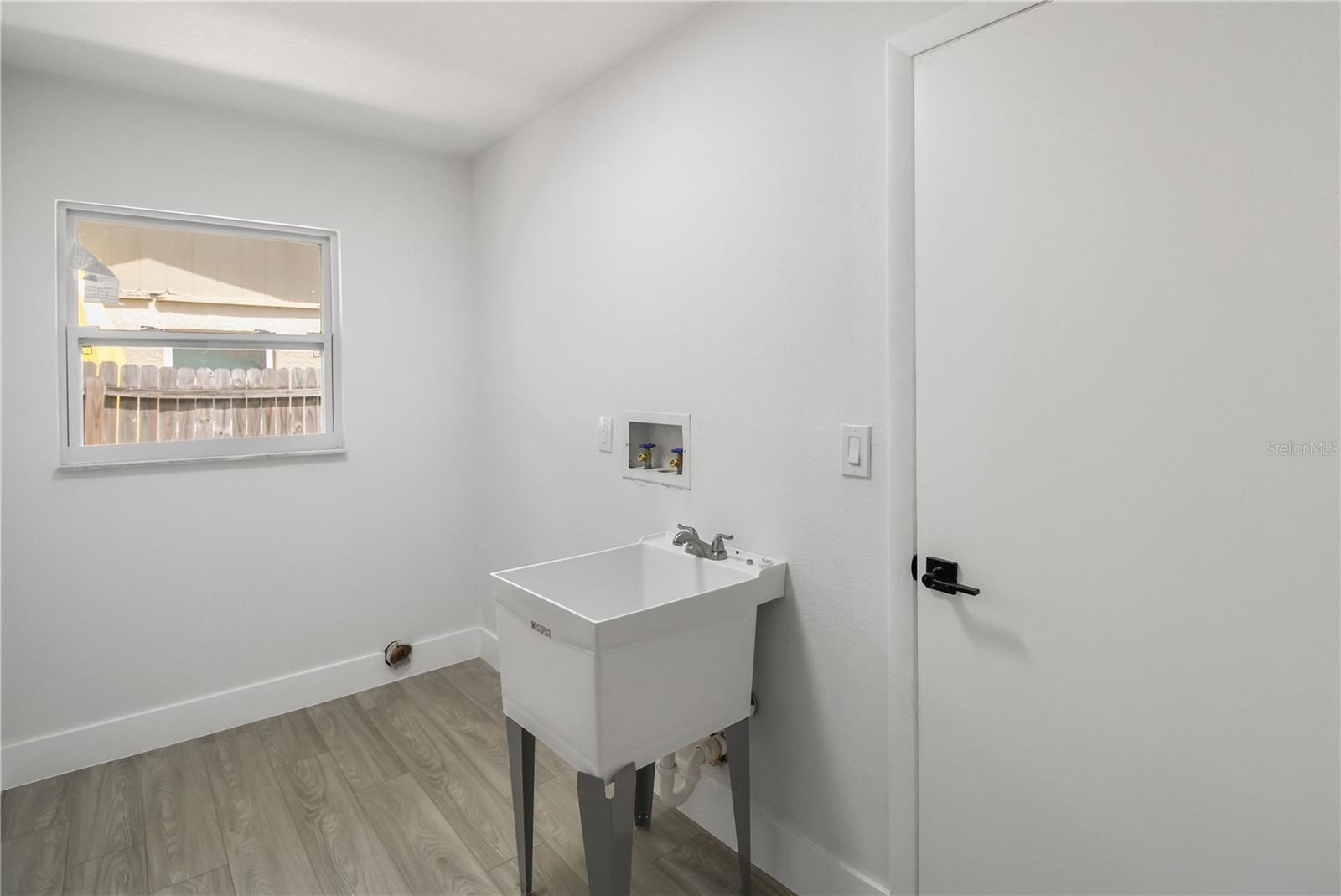 11492 93RD ST, LARGO, FL — photo 35