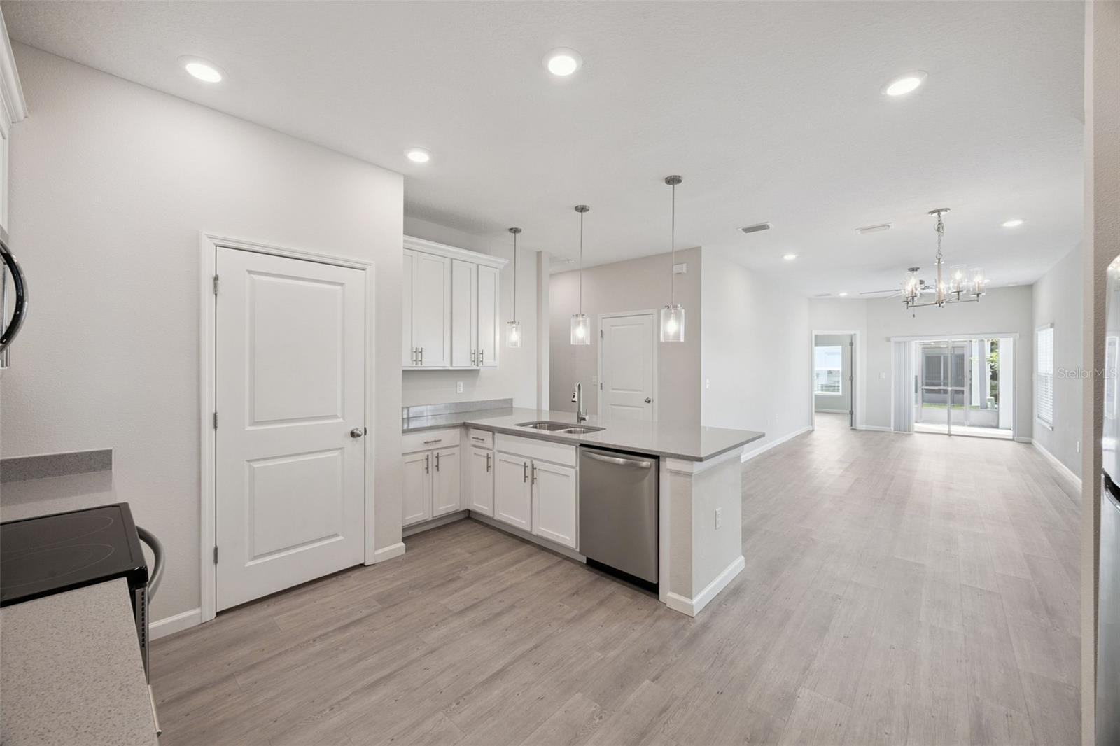 2960 OAK PARK WAY #41, ORLANDO, FL — photo 4
