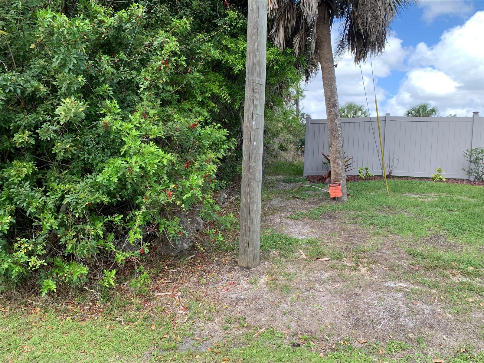 1375 CLEARVIEW DR, PORT CHARLOTTE, FL — photo 12