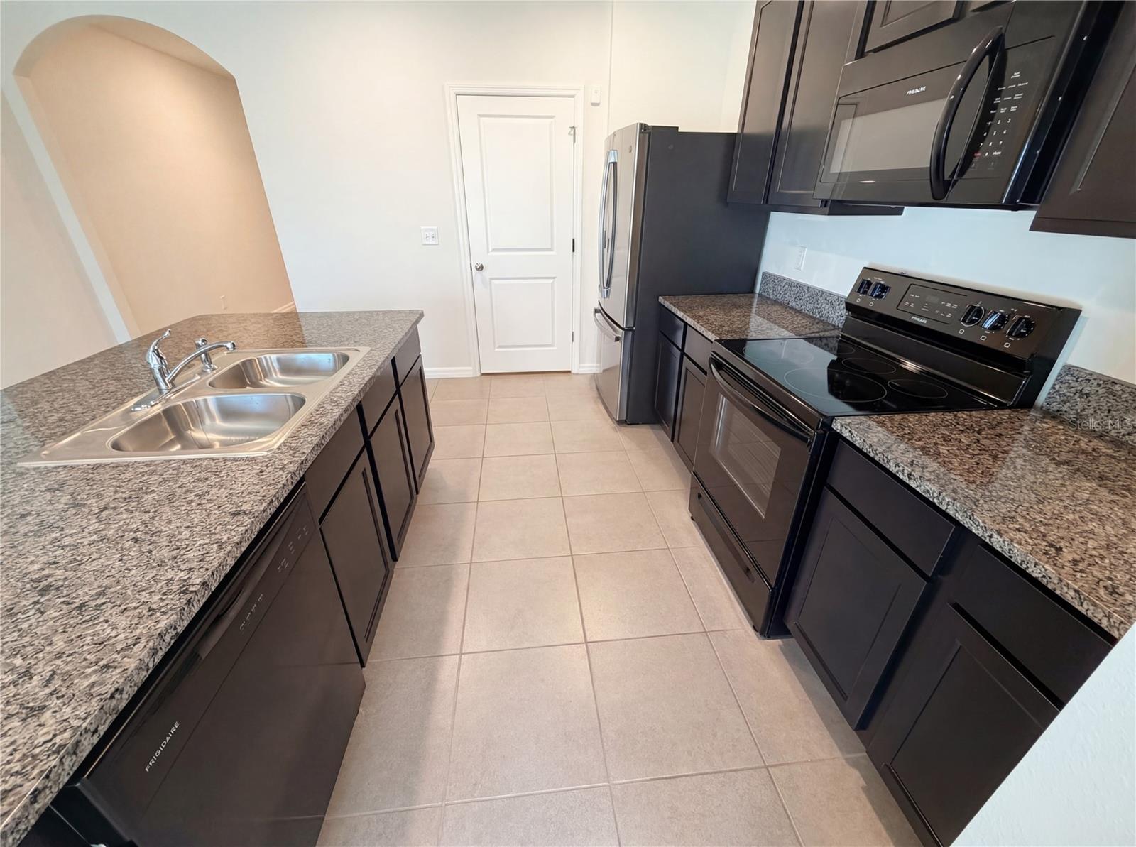 11835 MYRTLE ROCK DR, RIVERVIEW, FL — photo 8