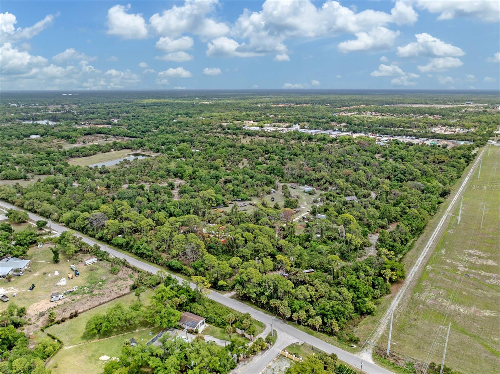 400 S HAVANA RD, VENICE, FL — photo 3