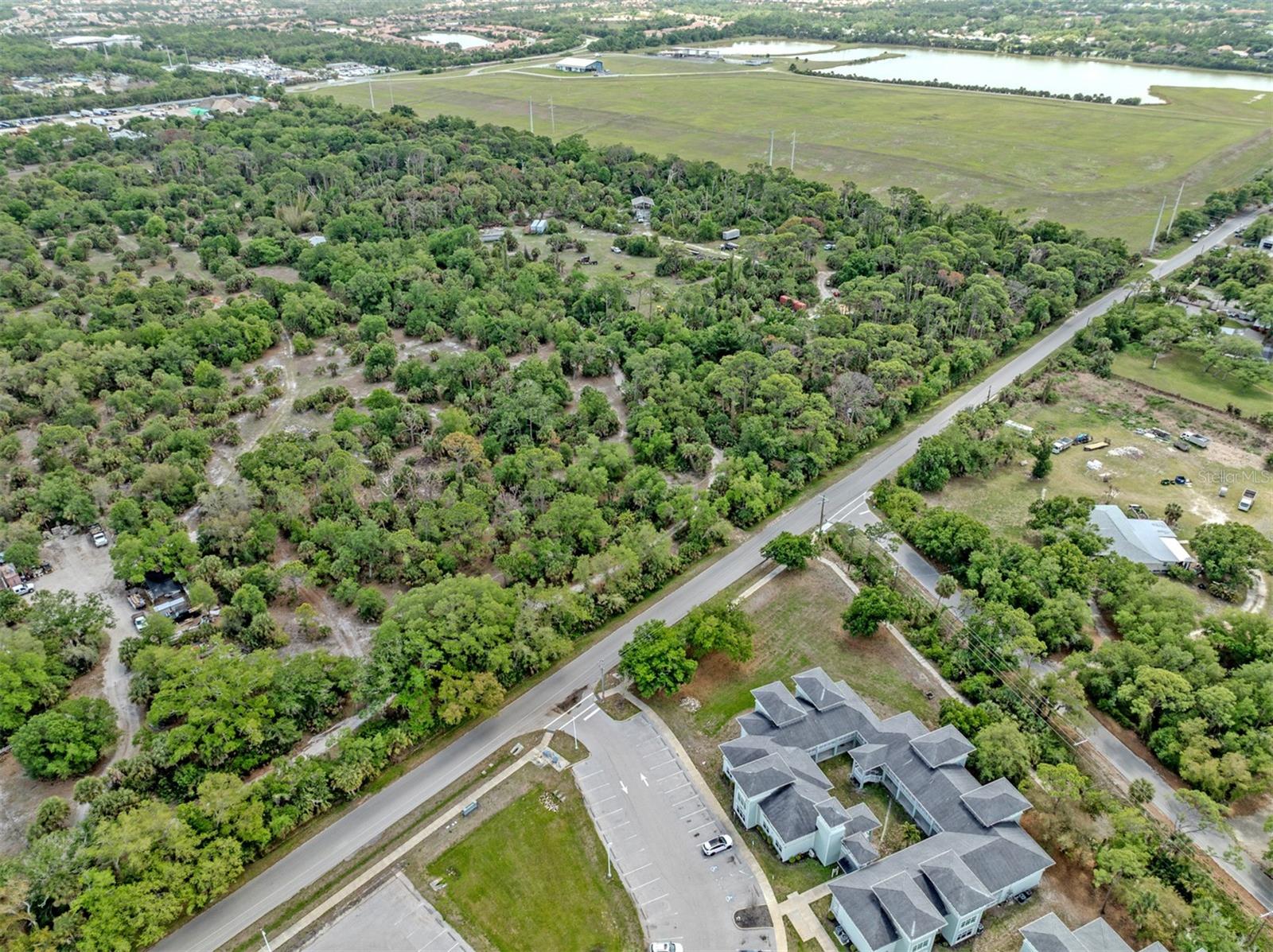 400 S HAVANA RD, VENICE, FL — photo 13