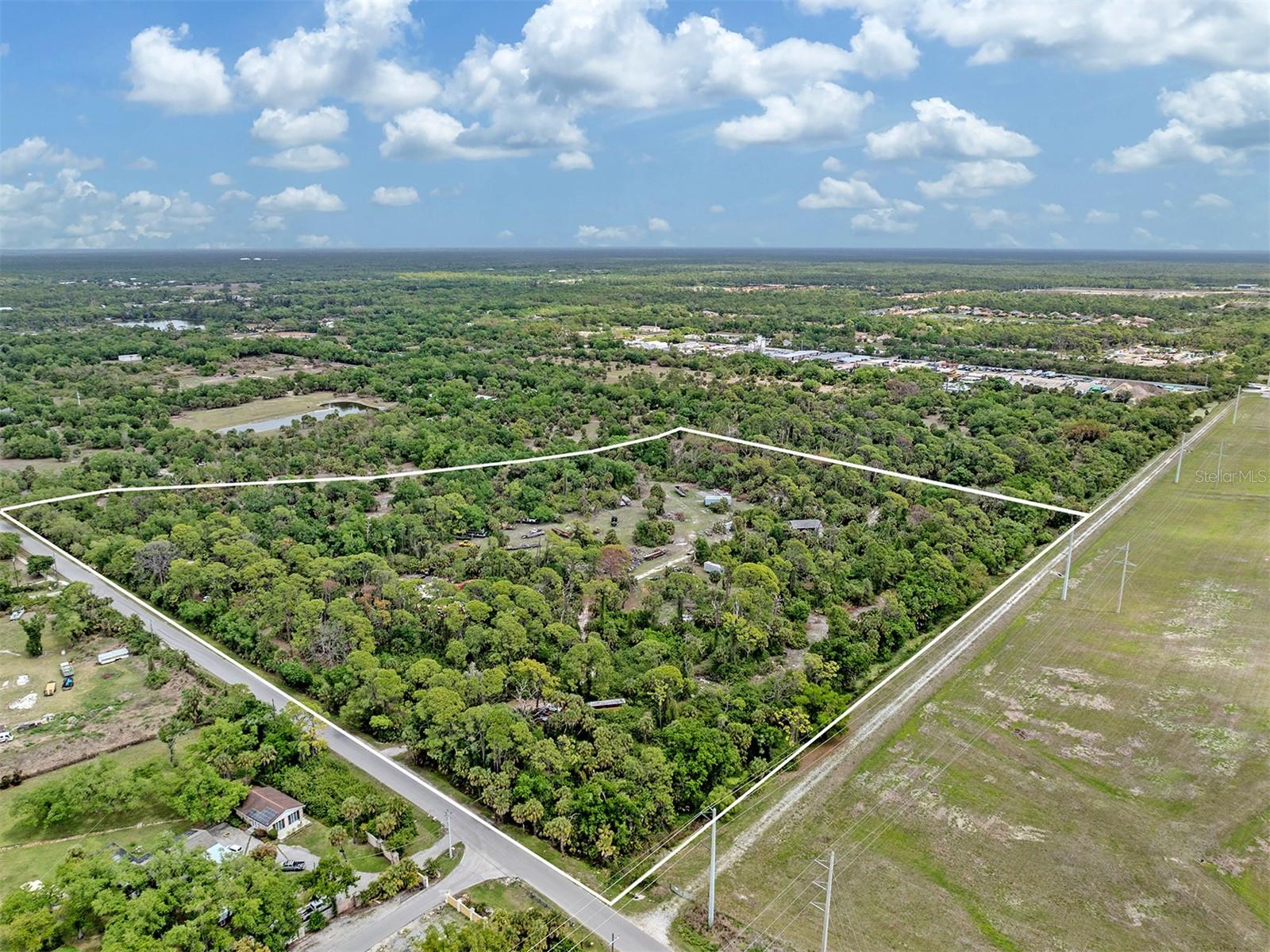 400 S HAVANA RD, VENICE, FL — photo 6