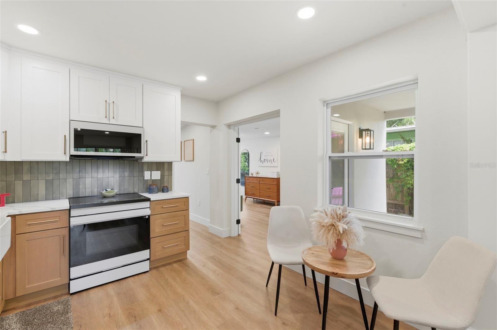 8051 26TH AVE N, ST PETERSBURG, FL — photo 13